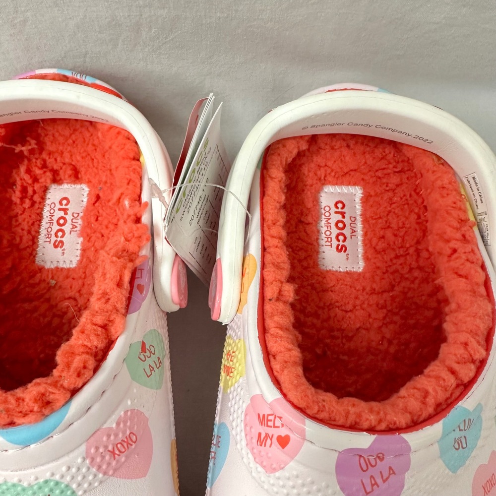 Crocs Classic Lined Clog Sweethearts Candy Hearts Women US Size 7 Men's 5 NWT - Picture 7 of 11